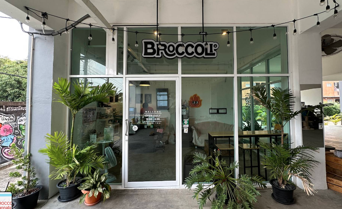 Broccoli Thailand Lounge Storefront